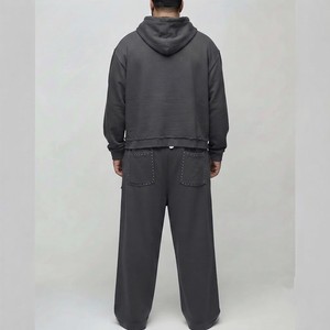 Ensemble de survêtement pour homme grande taille gris foncé avec sweat à capuche zippé et pantalon de jogging, coupe décontractée, couleur unie, deux pièces - Product Image 2