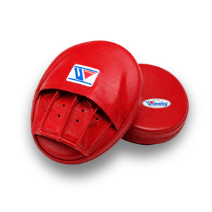 Guantes de Boxeo Profesionales Winning Focus, Duraderos, de Cuero Genuino, con Absorción de Impactos, para Entrenamiento y Coaching - Product Image 1