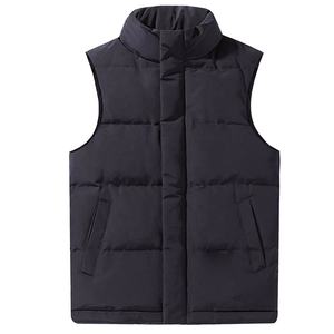 Gilets de randonnée chauds pour hommes Gilet léger matelassé Gilet d'hiver à fermeture éclair Vestes sans manches à col montant Vêtements d'extérieur OEM - Product Image 3