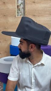 Casquette ajustée unisexe de grande taille avec logo d'équipe personnalisé brodé, casquette géante rouge surdimensionnée avec mousse de haute qualité - Product Image 3