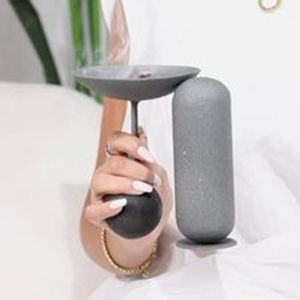 Porte-encens en métal de style arabe avec un plateau élégant, une base sphérique en bois et une tour moderne de haute qualité pour une fragrance sereine à la maison - Product Image 5
