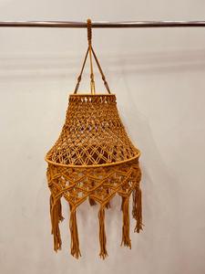 Décoration murale en macramé, tissée avec des franges en corde, style bohème pour la maison - Product Image 1