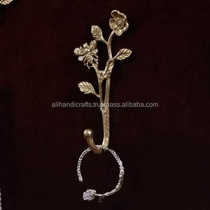 Vintage Ginkgo Leaf Wall Hook Metal Rust Resistant Bathroom <b>Coat</b> Rack Single Tier Carved Design - Product Image 2
