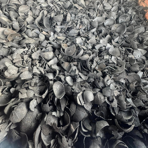 Carbón Negro de Cáscara de Coco 100% Natural a Granel para Hookah |   7000-8000 Kcal/kg |   70-75% de Carbono Fijo |   Origen Vietnam - KMI - Product Image 5