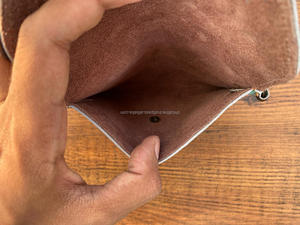 Monedero de piel de vaca de nuevo diseño 2024 con llavero, monedero de cuero Floral en relieve genuino de grano completo occidental para mujer - Product Image 6