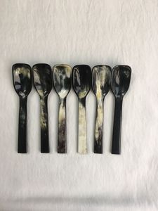 Cuillère à riz en corne de buffle de luxe, accessoire de cuisine artisanal pour servir, design élégant, finition haut de gamme - Product Image 1