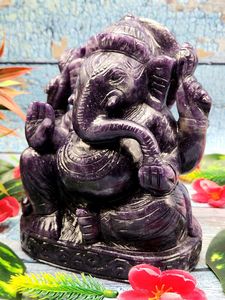 Escultura de Ganapati Tallada a Mano en Forma Libre con Piedra Preciosa de Lepidolita - Cristal de Sanación Reiki Chakra - Decoración para el Hogar de 7 Pulgadas - Product Image 1