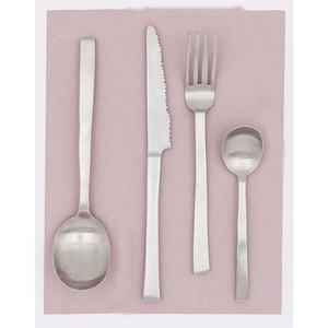 Couverts de restaurant de créateur entièrement gaufrés Couverts réutilisables Incroyable manche à doublure épaisse Couteaux et cuillère Fourchette Ensemble de couverts - Product Image 2