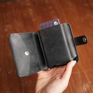 Cartera Triple de Cuero Genuino Hecha a Mano para Hombre, con Logotipo Personalizado, Tarjetero de Cuero Vacuno, Billetera Compacta para Hombre LTW-0203 - Product Image 1