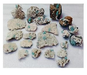 Cristal de Apofilita Verde Natural, Clúster de Minerales, Espécimen de Cristal Premium para Coleccionistas de Minerales, Decoración de Interiores - Product Image 5