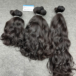 Thanh An Hair Extensions de cheveux humains ondulés bruts non traités, tissage vietnamien Remy, cuticules alignées, double tirage, tissage à la machine - Product Image 3