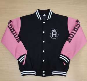 แจ็คเก็ตวาร์ซิตี้แบบมืออาชีพ - แจ็คเก็ตเลตเตอร์แมนคลาสสิกพร้อมงานปักแบบกำหนดเอง - แจ็คเก็ตเบสบอลแขนตัดสีสำหรับทุกเพศ - Product Image 1