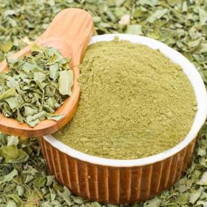 Poudre de séné 100% pure, poudre de séné naturelle, fournisseur en gros, largement utilisée dans les préparations traditionnelles à base de plantes et ayurvédiques - Product Image 1