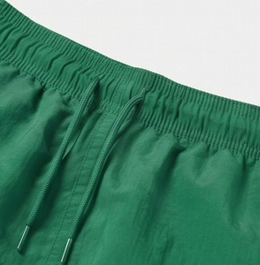 Short coupe-vent imperméable pour femme, séchage rapide, coupe régulière, taille mi-haute avec cordon de serrage, idéal pour la randonnée en montagne - Product Image 6