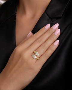 Anillo Serpent Wrap con diamantes cultivados en laboratorio en oro amarillo o blanco macizo de 14k con diamantes cultivados en laboratorio de 0.70ct G SI1+ para compromiso - Product Image 4