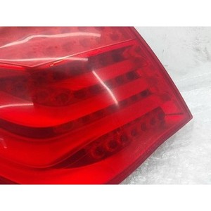 Luz Trasera Izquierda Usada Serie 7 7182197 - Product Image 2