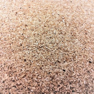 Sciure de bois 100 % naturelle de haute pureté, texture fine et sèche, pour combustible biomasse, litière et approvisionnement industriel en vrac, testée en termes d'humidité - Product Image 2
