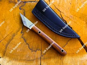 มีดพกพาอเนกประสงค์ EDC คุณภาพพรีเมียม ขนาด 2 นิ้ว ใบมีดดาบเหล็กดามัสกัส งานแฮนด์เมด คมกริบ ใช้ตัดกล่องได้ ถูกกฎหมาย เหมาะสำหรับงานไม้ DIY รับผลิตแบบ OEM - Product Image 2