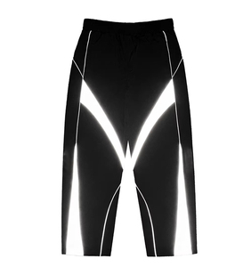 Ensemble de survêtement streetwear 100 % polyester respirant pour le sport en extérieur, ensembles de vêtements de sport décontractés coupe-vent avec logo personnalisé - Product Image 1