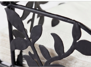 Porte-serviettes en métal noir fait main, design Arbre de Vie, parfait pour une décoration de table élégante et un accessoire de salle à manger pour maisons chics. - Product Image 2