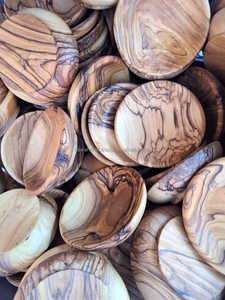 Bols en bois d'olivier d'Uttar Pradesh, hautement figurés, classiques, polis, écologiques, plats de service uniques - Product Image 6