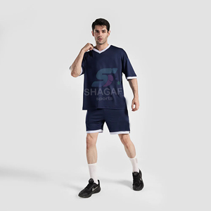 Shorts Bermuda pour Homme en Polyester Bleu Marine, Taille Élastique, Séchage Rapide, Style Décontracté, Couleur Unie, Tissu Tricoté - Product Image 3