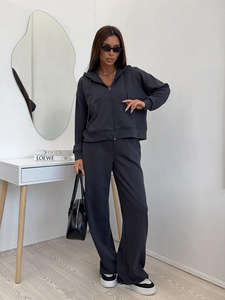 Ensemble de survêtement unisexe personnalisé avec logo, style vintage décontracté, sweat à capuche zippé à manches longues et pantalon de jogging à cordon de serrage - Product Image 4