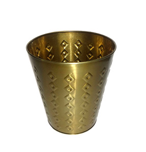 Poubelle décorative vintage dorée de qualité supérieure avec détails en relief royaux - Product Image 3