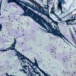 เสื้อฮู้ดดี้ตกปลาแขนยาวสำหรับผู้ชาย UPF 50 ลายปลา ป้องกันรังสียูวี สำหรับกิจกรรมกลางแจ้ง - Product Image 2