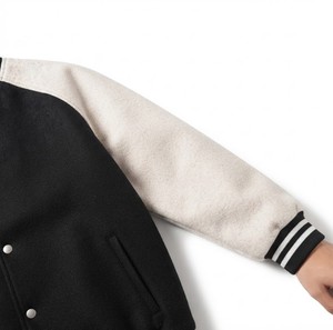 Veste Varsity bicolore à boutons-pression pour homme, noir et blanc, manches contrastées, veste Varsity en mélange de polaire, boutons-pression, style Letterman - Product Image 4