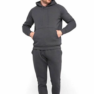 Ensemble de jogging décontracté pour homme, gris foncé, à capuche, manches longues, couleur unie, avec poches latérales, en coton respirant, OEM ODM - Product Image 1