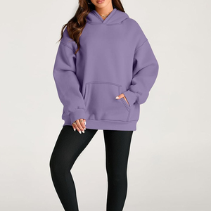 Sweat à capuche oversize à épaules tombantes et manches longues avec poches kangourou – Prix compétitif – Coupe ample pour femme - Product Image 2