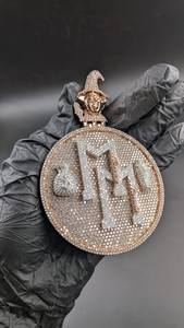 Colgante de plata de ley 925 con letra inicial personalizada en disco, estilo Joker Hip Hop, chapado en rodio y moissanita. - Product Image 5