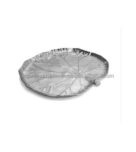 Nouveau modèle de plateau de service de haute qualité en aluminium moulé d'Inde en forme de feuille - Product Image 6