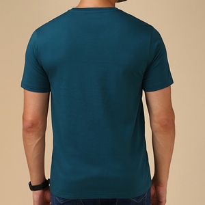 เสื้อยืดสีน้ำเงินกรมท่าสำหรับผู้ชาย ทรงปกติ คอกลม แขนสั้น ผ้าฝ้ายถัก ผลิตในบังกลาเทศ - Product Image 4