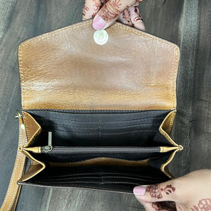 Nouveau portefeuille à poignet de haute qualité, nouveau style, grande capacité, pochette en cuir de vachette travaillée à la main pour femmes - Product Image 6