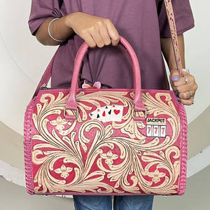 กระเป๋าเดินทางหนังแท้ลายไพ่ 777 แบบสะพายข้าง รุ่นใหม่มาแรง ขายดี - Product Image 2