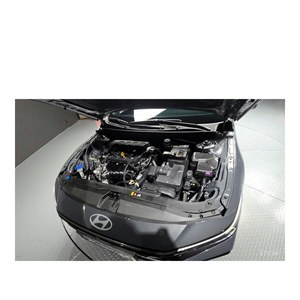 Hyundai Avante 2024, 1.6, 2.388 km, Emisión Euro V, Asientos de Cuero, Volante a la Izquierda, Cámara Trasera - Product Image 6