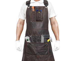 Tablier en cuir avec bretelles croisées au dos et doubles poches pour uniforme de personnel de service de restaurant et de bar - Product Image 4