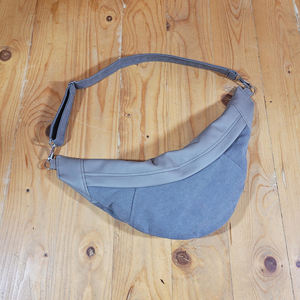 Sac bandoulière classique en toile imperméable de haute qualité avec fermeture éclair, sac de poitrine décontracté pour voyage, fournisseur en gros LCSB-0024 - Product Image 4