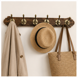 Porte-manteau mural avec 5 crochets robustes en laiton antique, rail décoratif en bois massif pour chambre à coucher à bon prix - Product Image 2