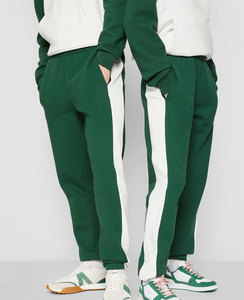 100% sudaderas con capucha lisas en blanco de algodón para hombres logotipo personalizado bordado OEM pantalones de chándal transpirables y conjunto de Sudadera con capucha unisex para hombres - Product Image 2