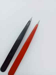 Pinzas Profesionales Premium Personalizadas para Cejas, Modelo 178, para Depilación Eficiente e Indolora - Product Image 3