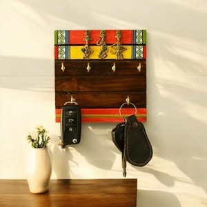 Handcrafted Sheesham Wood <b>Key</b> Holder with Engraved Mandala Design - Wholesale - Product Image 4