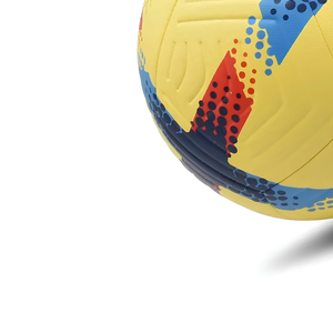 Balón de Fútbol de Alta Calidad con Peso Equilibrado, Material PU, Personalizable, de Goma, para Entrenamiento Profesional, Proveedor Mayorista - Product Image 2