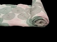 Offre Spéciale – Tissu Spirale Géométrique Élégant Sauge et Blanc – Broderie en Coton de Haute Qualité pour Tenues Ethniques et Projets de Couture Personnalisés