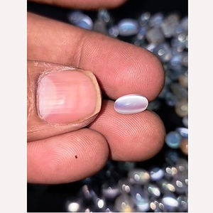 มูนสโตนธรรมชาติทรงแคทอาย 270 ชิ้น ขนาด 5 มม. ถึง 14 มม. รูปทรงวงรีและกลม คาโบชอง น้ำหนักรวม 391 กะรัต ขายส่ง Iroc คุณภาพดี อัญมณีคาโบชอง ราคา US$87 - Product Image 3