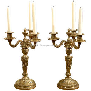 เชิงเทียนทองเหลืองงานฝีมือแบบดั้งเดิมที่เหมาะสำหรับการตกแต่งภายในธีมวินเทจและงานเลี้ยงอาหารค่ำแสงเทียน - Product Image 5