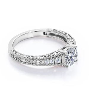 Anillo de Compromiso Vintage de Lujo con Diamante Moissanita de Corte Redondo de 1.1 Quilates, Diseño Filigrana Eduardina en Oro Rosa para Bodas y Fiestas - Product Image 5