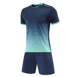 Conjunto de Uniforme de Fútbol Sublimado Personalizado en Morado y Negro, para Adultos, Unisex, de Poliéster Transpirable, con el Número 00 Impreso - Product Image 5